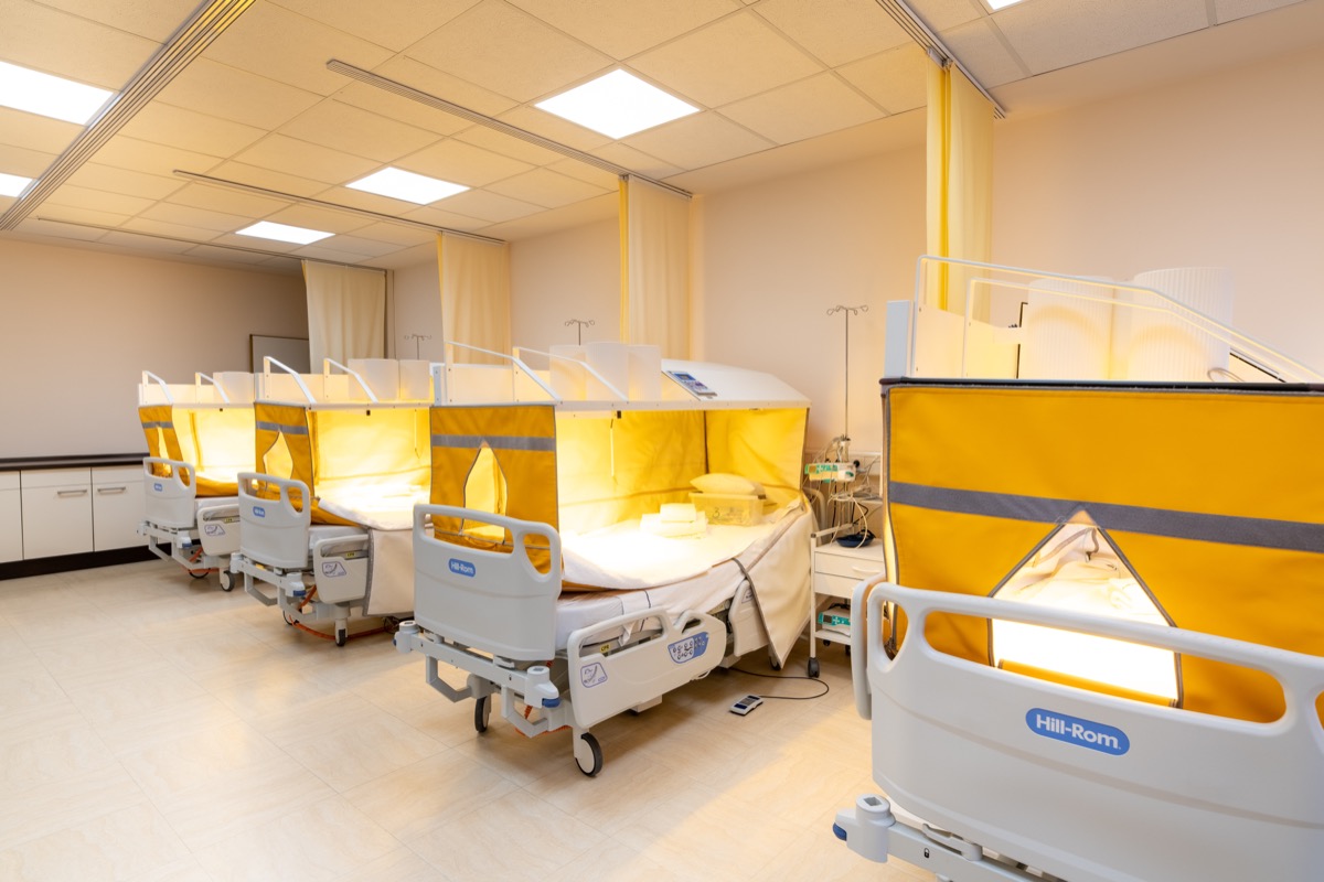 Heckel whole-body hyperthermia treatment beds at Klinik St. Georg